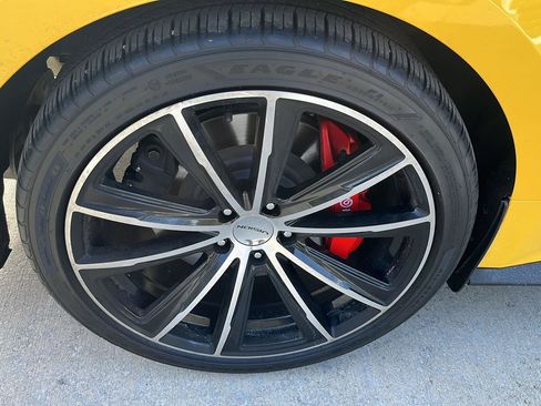 Used 2024 Ford Mustang GT Premium image 31