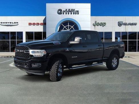 Used 2024 RAM 2500 Big Horn w/ Tech Package image 11