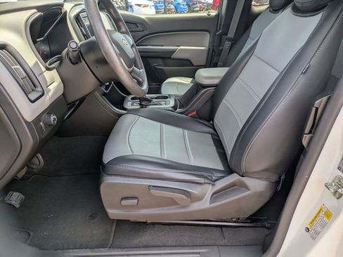 Used 2021 Chevrolet Colorado W/T w/ WT Convenience Package RWD image 14