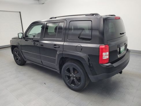 Used 2014 Jeep Patriot Sport w/ Power Value Group FWD image 3