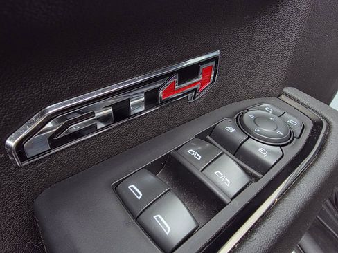 Used 2023 GMC Sierra 1500 AT4 image 11