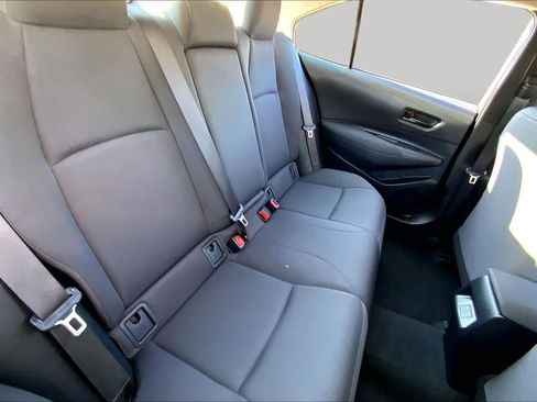Used 2025 Toyota Corolla LE FWD image 19