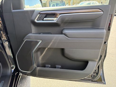 Used 2025 Chevrolet Silverado 1500 LT w/ All Star Edition Plus image 14