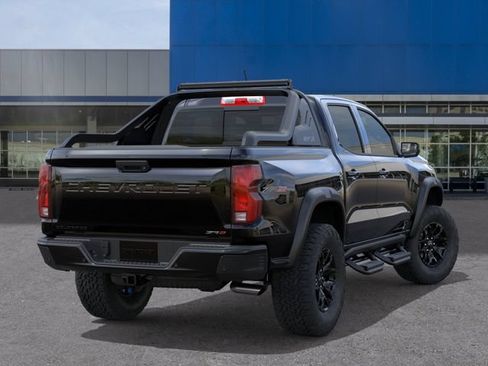 New 2026 Chevrolet Colorado ZR2 w/ Midnight Edition AWD/4WD image 4