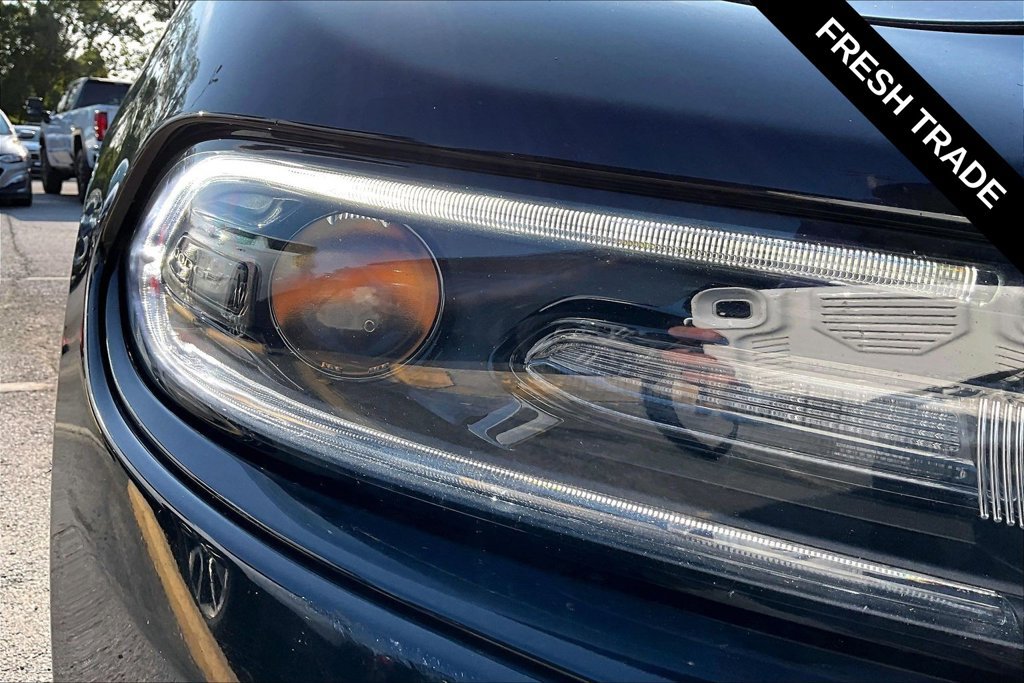 Used 2019 Dodge Charger SXT RWD image 30