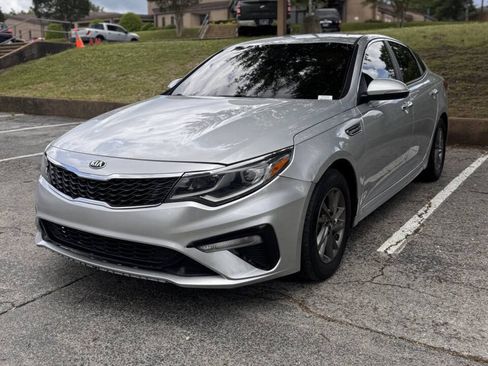 Used 2020 Kia Optima LX FWD image 2