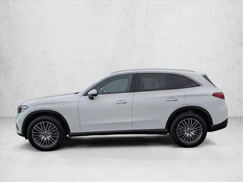 Certified 2025 Mercedes-Benz GLC 300 image 12