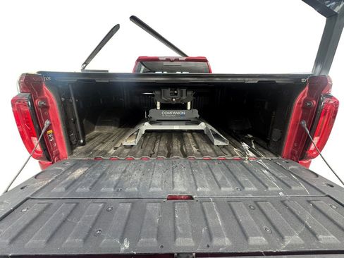 Used 2021 GMC Sierra 2500 Denali w/ Denali Ultimate Package image 19