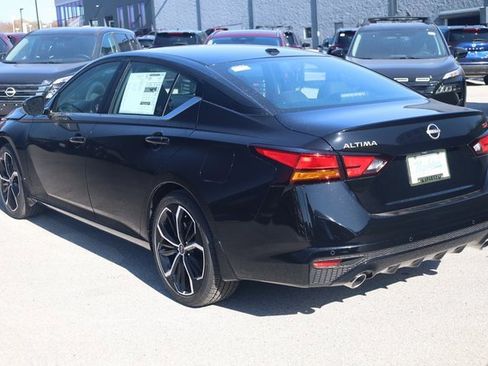 New 2025 Nissan Altima 2.5 SR w/ SR Premium Package image 6