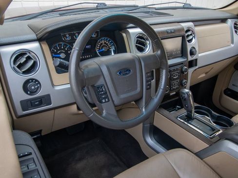 Used 2014 Ford F150 Lariat w/ Equipment Group 502A Luxury AWD/4WD image 14