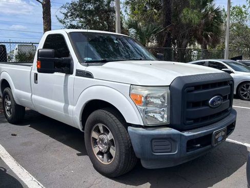 Used 2016 Ford F250 XL w/ Power Equipment Group image 9