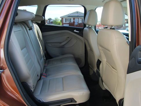 Used 2017 Ford Escape Titanium FWD image 12