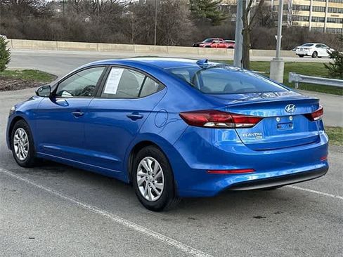 Used 2017 Hyundai Elantra SE image 26