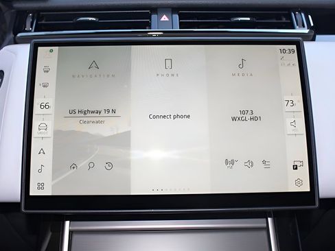 Used 2026 Land Rover Range Rover Velar S AWD/4WD image 23