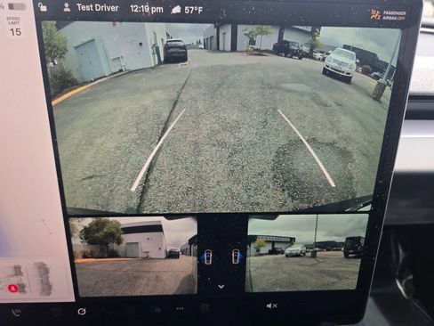 Used 2024 Tesla Model 3 Standard Range image 18