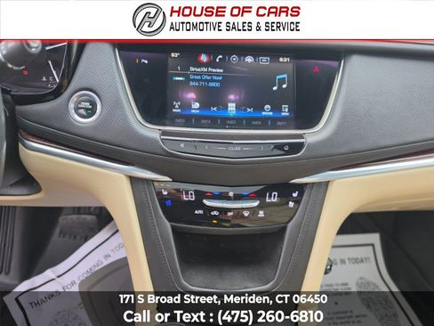 Used 2017 Cadillac XT5 Premium Luxury AWD/4WD image 28