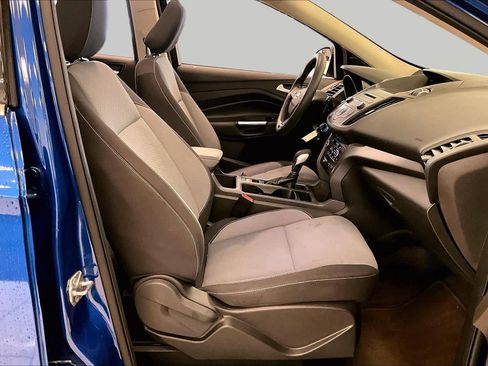 Used 2018 Ford Escape SE FWD image 8