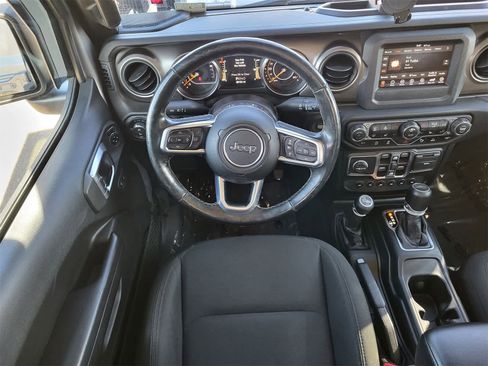 Used 2020 Jeep Gladiator Sport w/ Quick Order Package 24S image 18