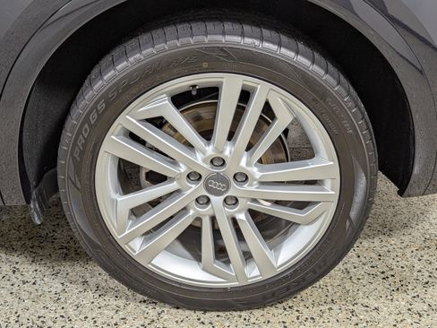 Used 2019 Audi Q5 Prestige AWD/4WD image 27