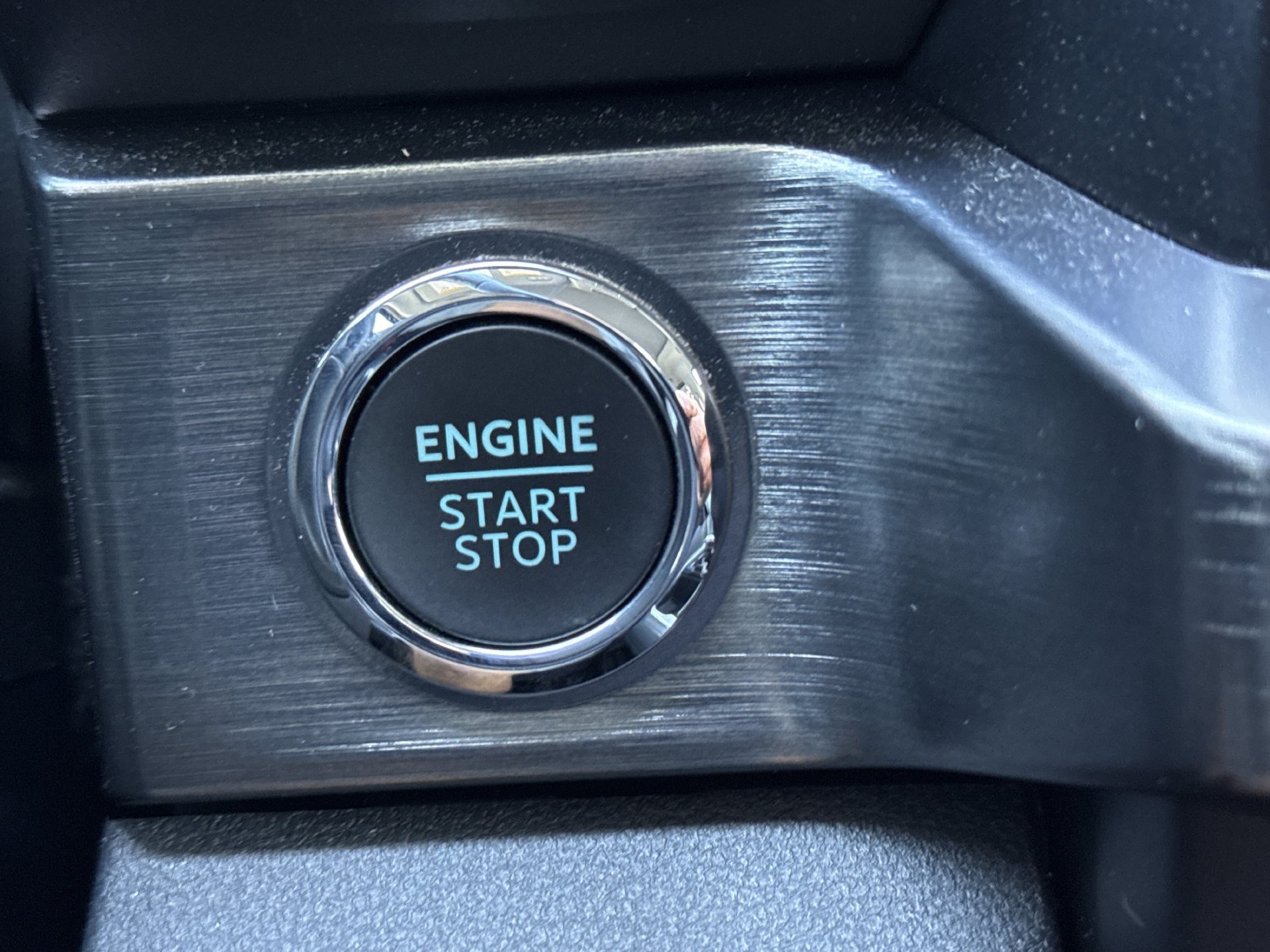 Used 2025 Ford F250 Lariat w/ Lariat Ultimate Package AWD/4WD image 8