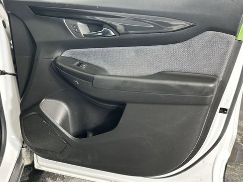 Used 2025 Chevrolet TrailBlazer LS w/ LS Convenience Package image 30