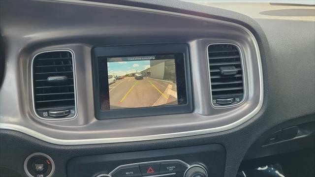 Used 2022 Dodge Charger SXT RWD image 12