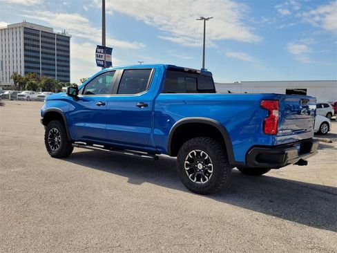 Used 2023 Chevrolet Silverado 1500 ZR2 w/ Technology Package image 6