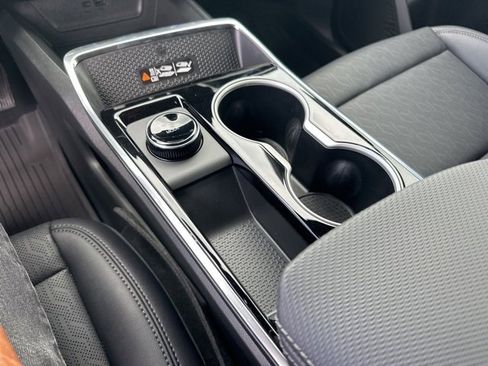 New 2026 Chevrolet Equinox LT w/ Convenience Package II image 26