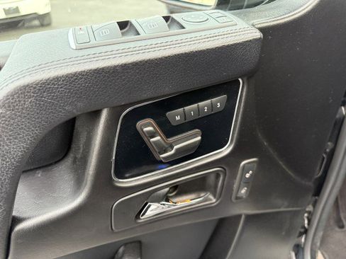 Used 2015 Mercedes-Benz G 550 image 10