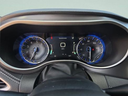 New 2026 Chrysler Pacifica Select image 38