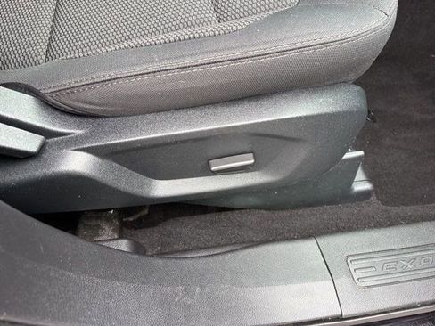 Used 2019 Ford Explorer XLT w/ Class II Trailer Tow Package image 39