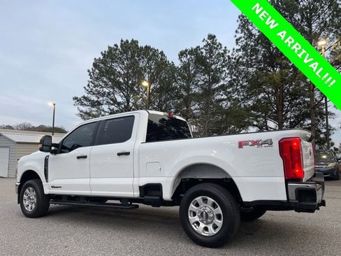 Used 2023 Ford F250 XLT image 5