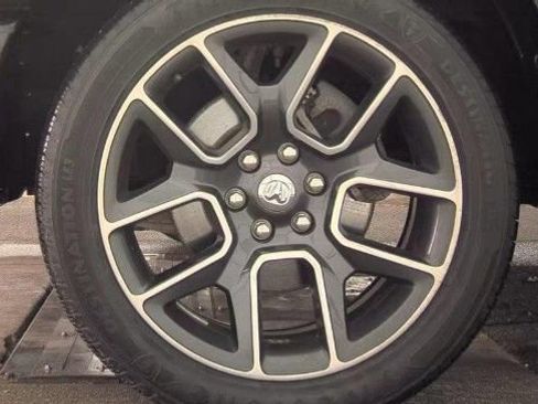 Used 2019 RAM 1500 Laramie image 5