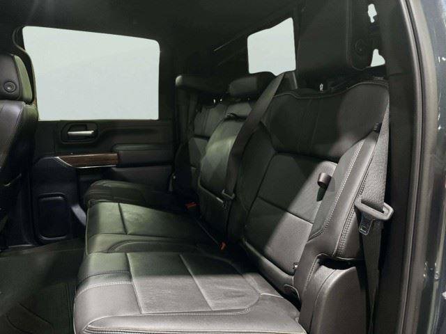 Used 2020 Chevrolet Silverado 2500 High Country w/ Technology Package AWD/4WD image 30