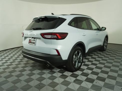 Used 2025 Ford Escape ST-Line FWD image 7