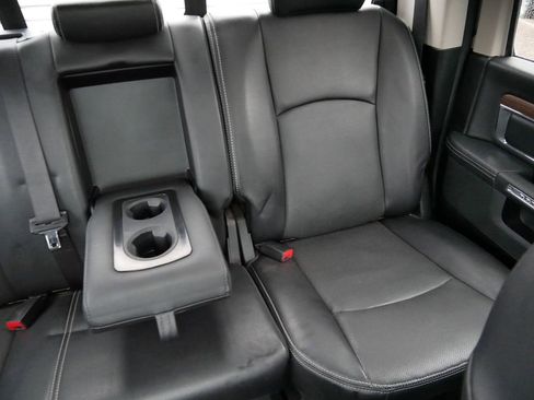 Used 2017 RAM 1500 Laramie w/ Convenience Group image 21