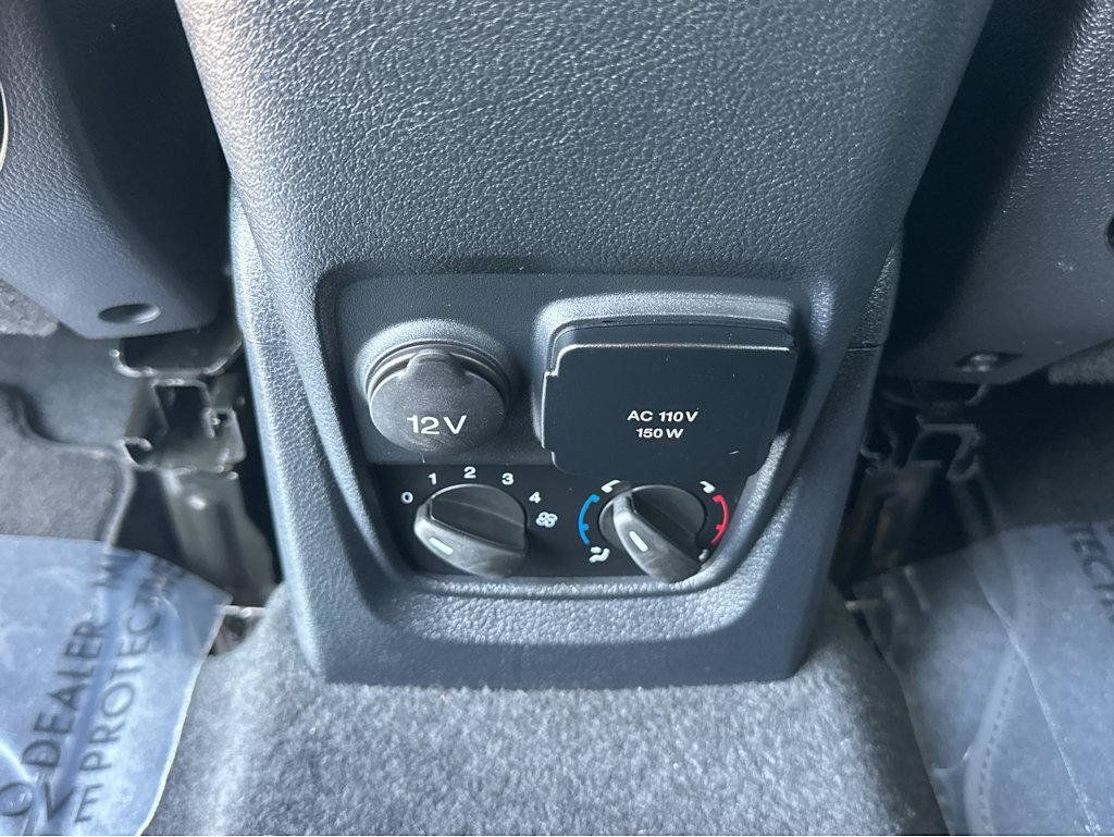 Used 2019 Ford Transit Connect XLT FWD image 17