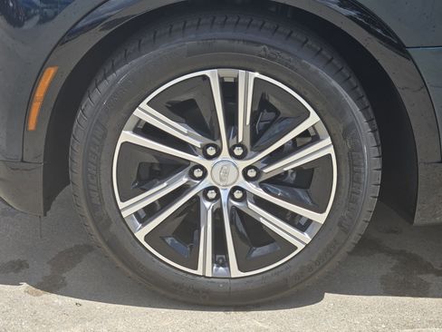 New 2025 Cadillac Lyriq Luxury image 8