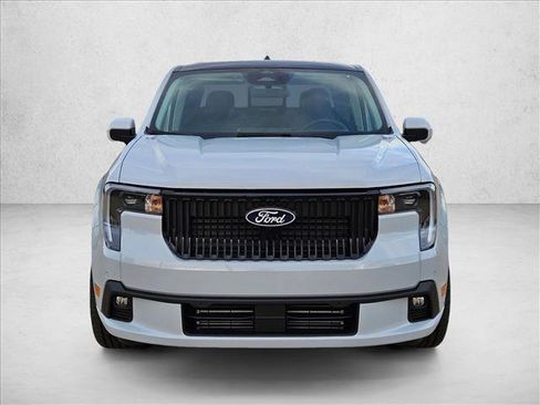 New 2026 Ford Maverick Lobo image 6