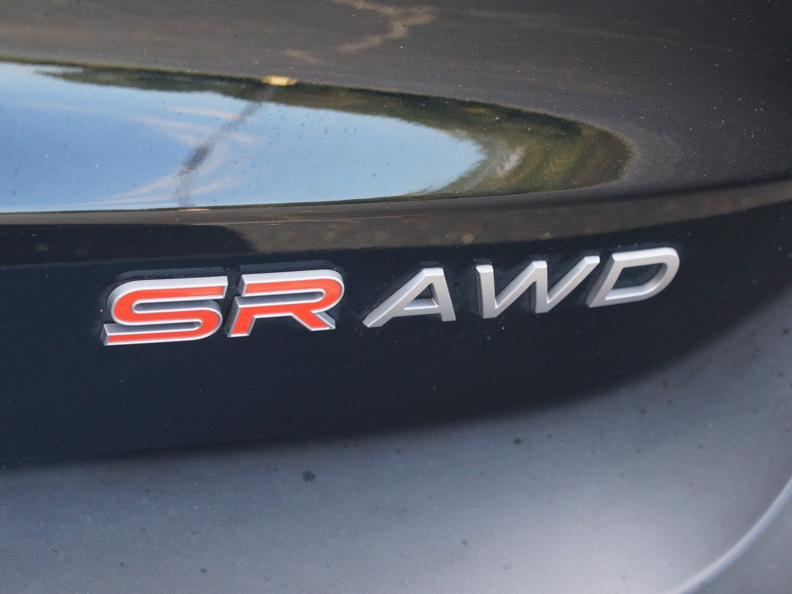 Used 2025 Nissan Kicks SR w/ Illumination Package AWD/4WD image 17