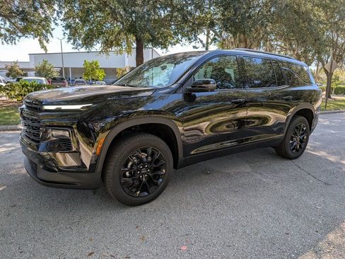 New 2026 Chevrolet Traverse LT image 4