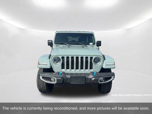 Used 2023 Jeep Wrangler Unlimited Sahara w/ Cold Weather Group AWD/4WD image 2