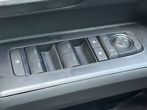 New 2026 Toyota Tacoma SR RWD image 12