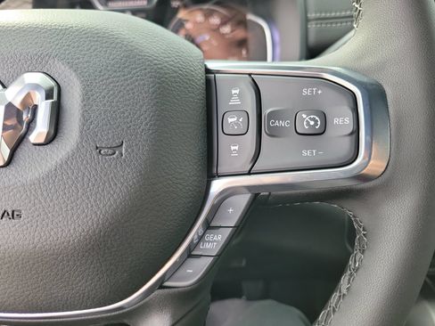 New 2026 RAM 2500 Laramie AWD/4WD image 6