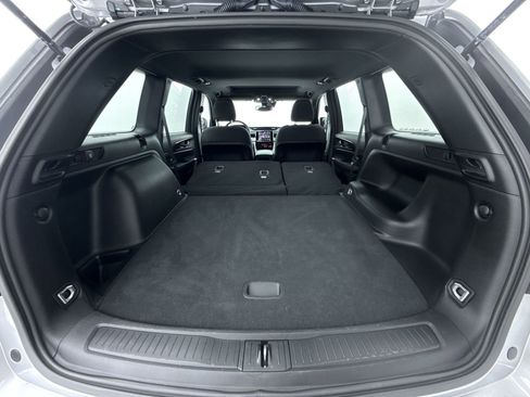 Used 2024 Jeep Grand Cherokee Laredo X w/ Trailer Tow Package image 35