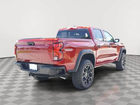 New 2026 Chevrolet Colorado Trail Boss AWD/4WD image 3