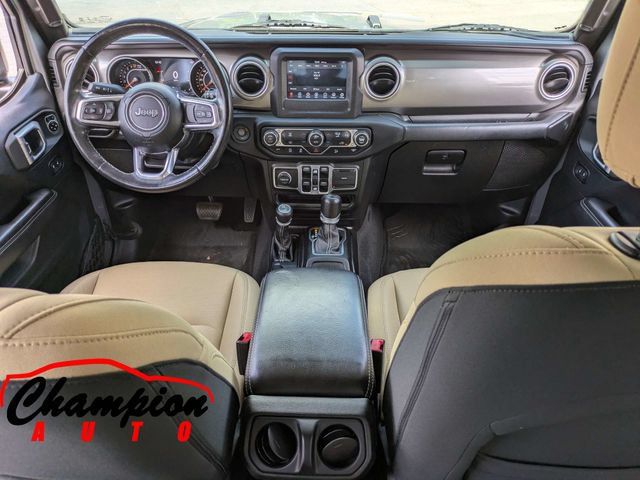 Used 2018 Jeep Wrangler Unlimited Sahara AWD/4WD image 18