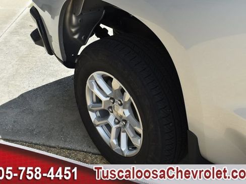 Certified 2022 Chevrolet Silverado 1500 W/T w/ WT Value Package AWD/4WD image 15