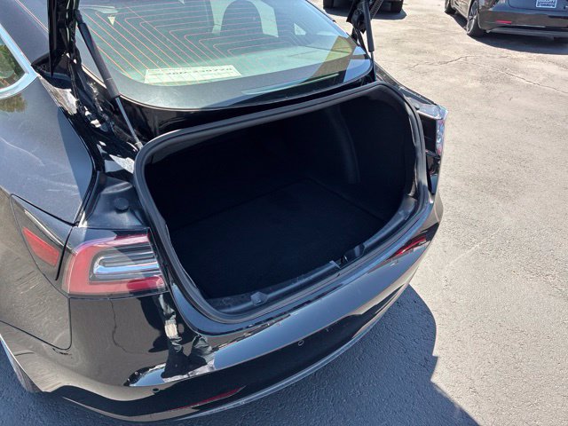 Used 2020 Tesla Model 3 Standard Range Plus RWD image 18