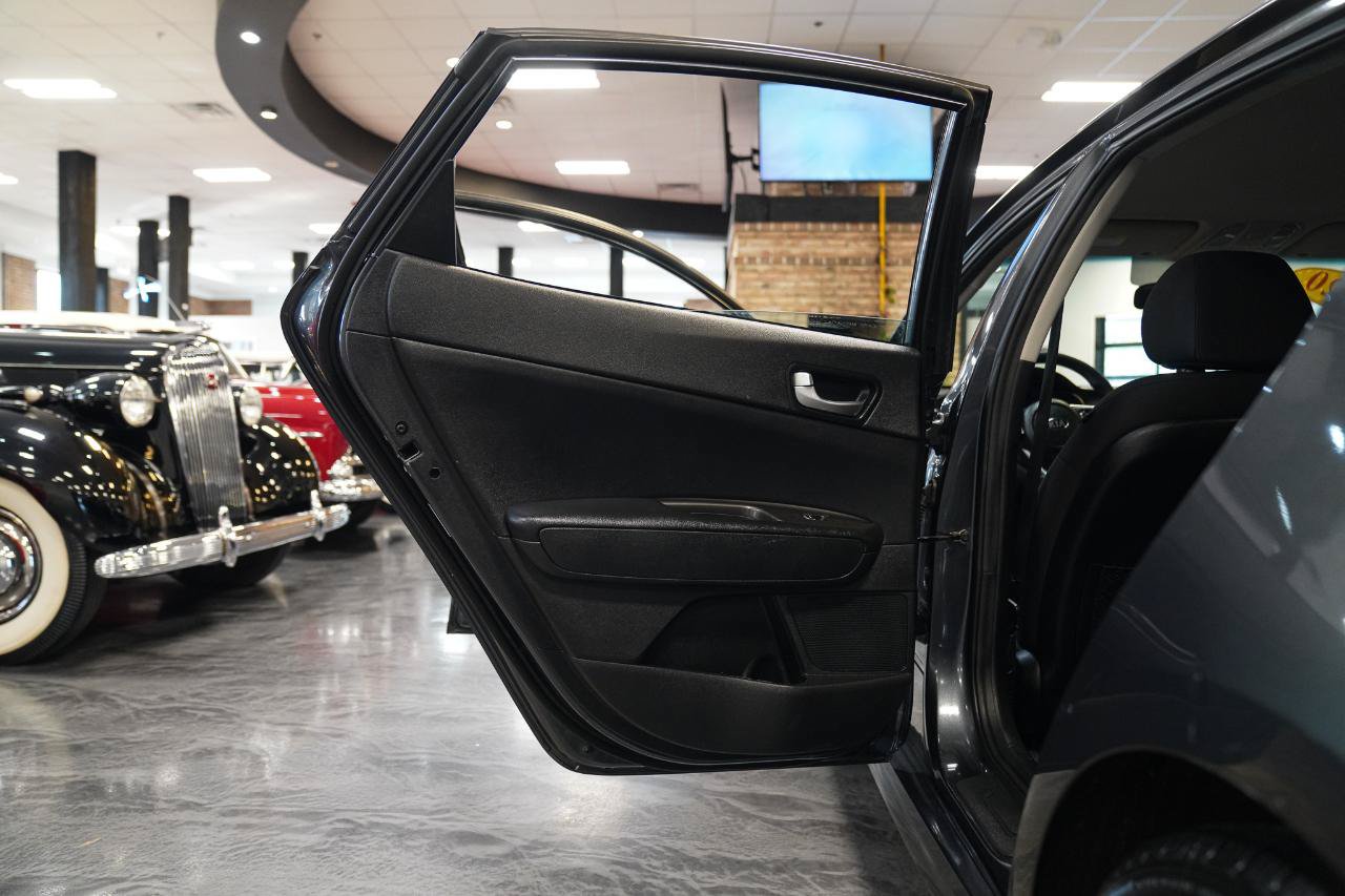 Used 2020 Kia Optima LX FWD image 20